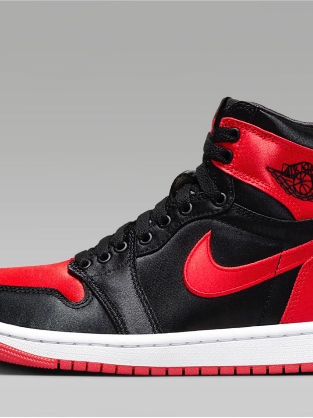 Nike Women’s High-Top Sneakers Nike Air Jordan 1 OG Satin Breds in Black and Red